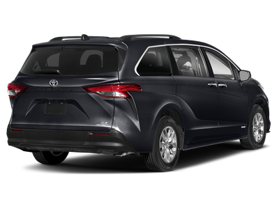 2024 Toyota Sienna XLE 8 Passenger